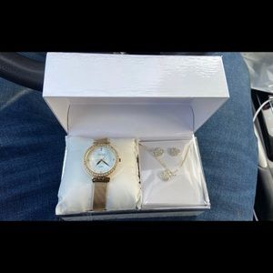 Kenzie Watch And Necklace Set